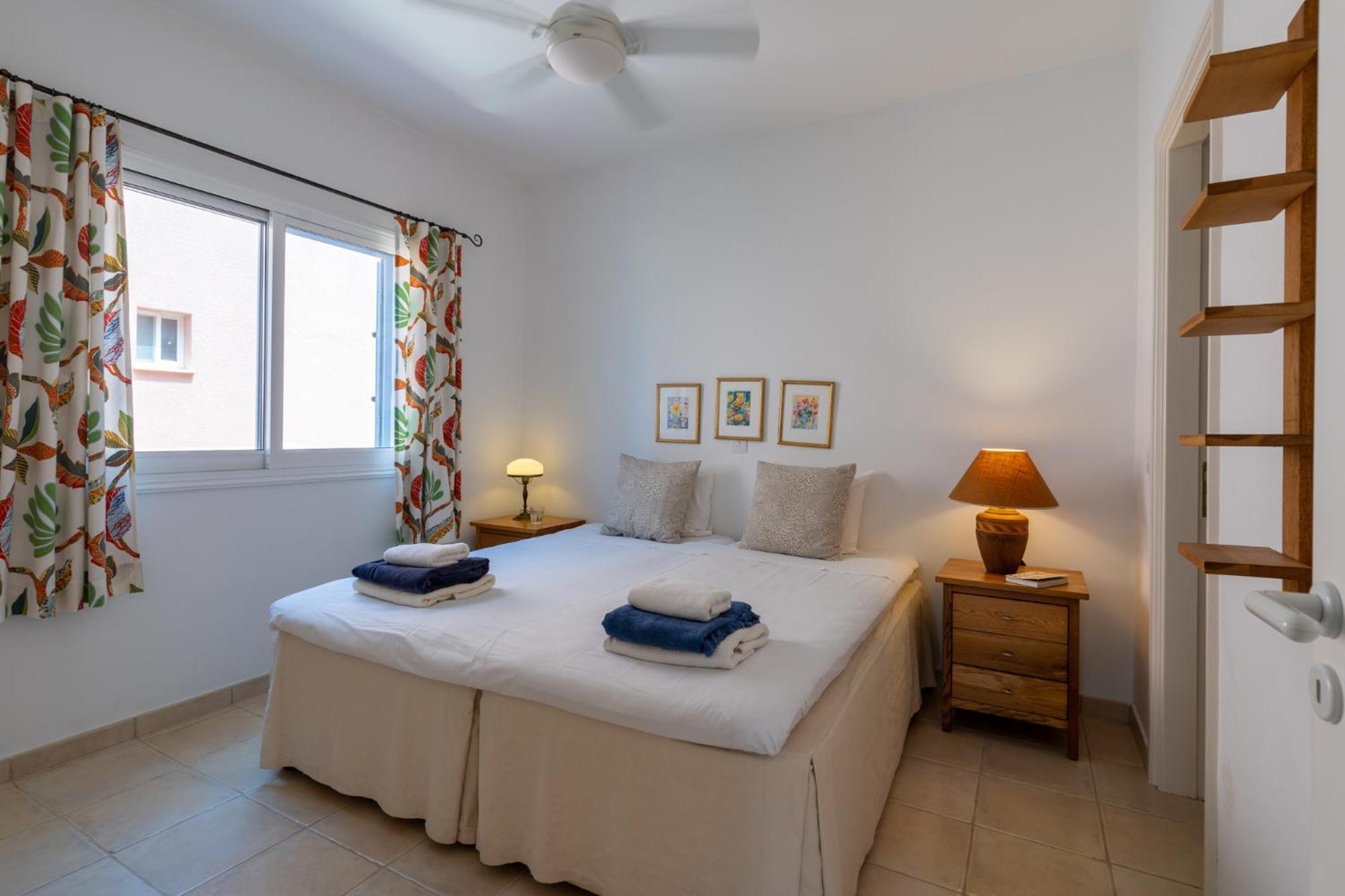 Tropical Paradise In Harbour Paphos, Central & Close To Beach Εξωτερικό φωτογραφία