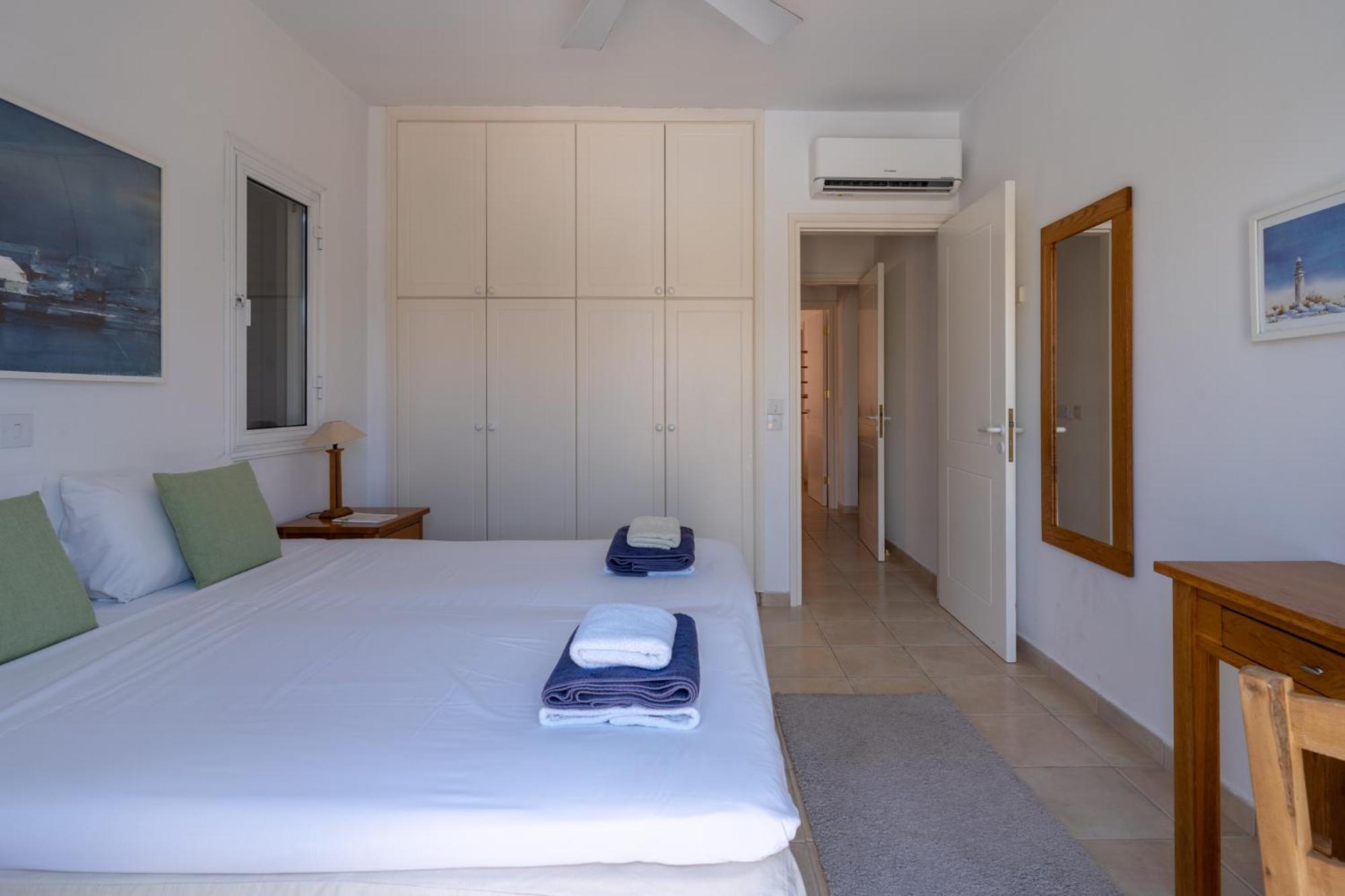 Tropical Paradise In Harbour Paphos, Central & Close To Beach Εξωτερικό φωτογραφία