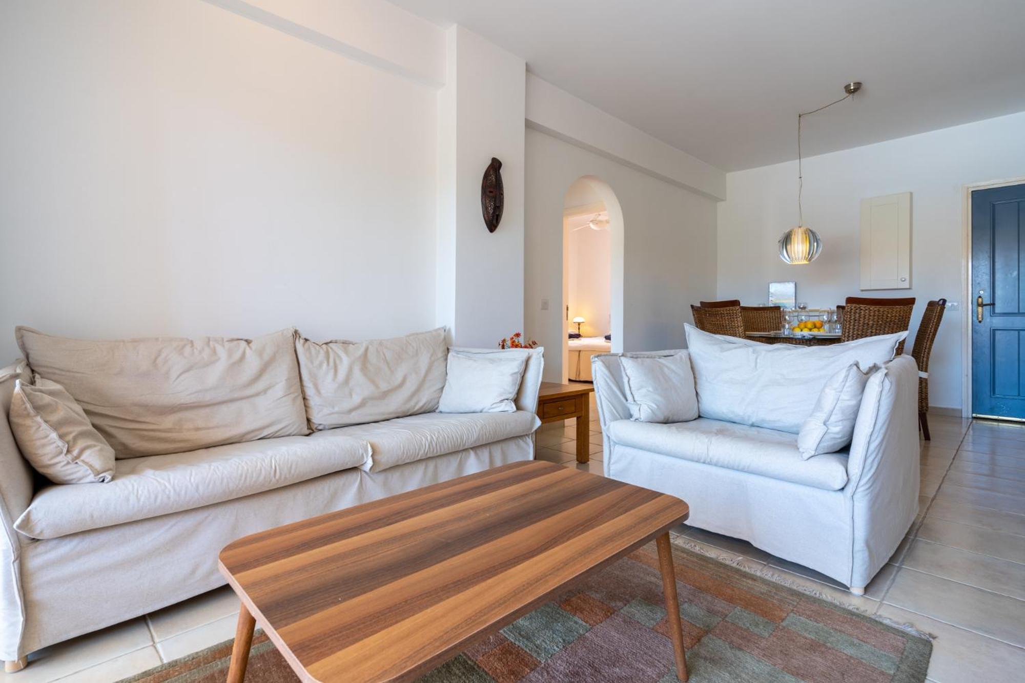 Tropical Paradise In Harbour Paphos, Central & Close To Beach Εξωτερικό φωτογραφία